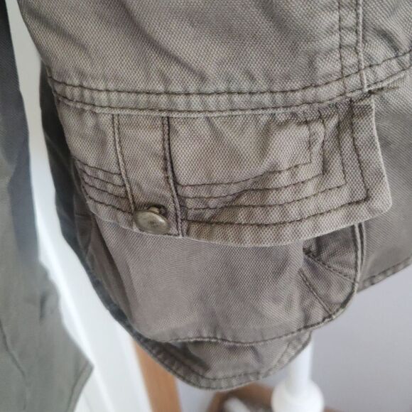 Divided by H&M Military style jacket size 12 clasp closure - Picture 3 of 7